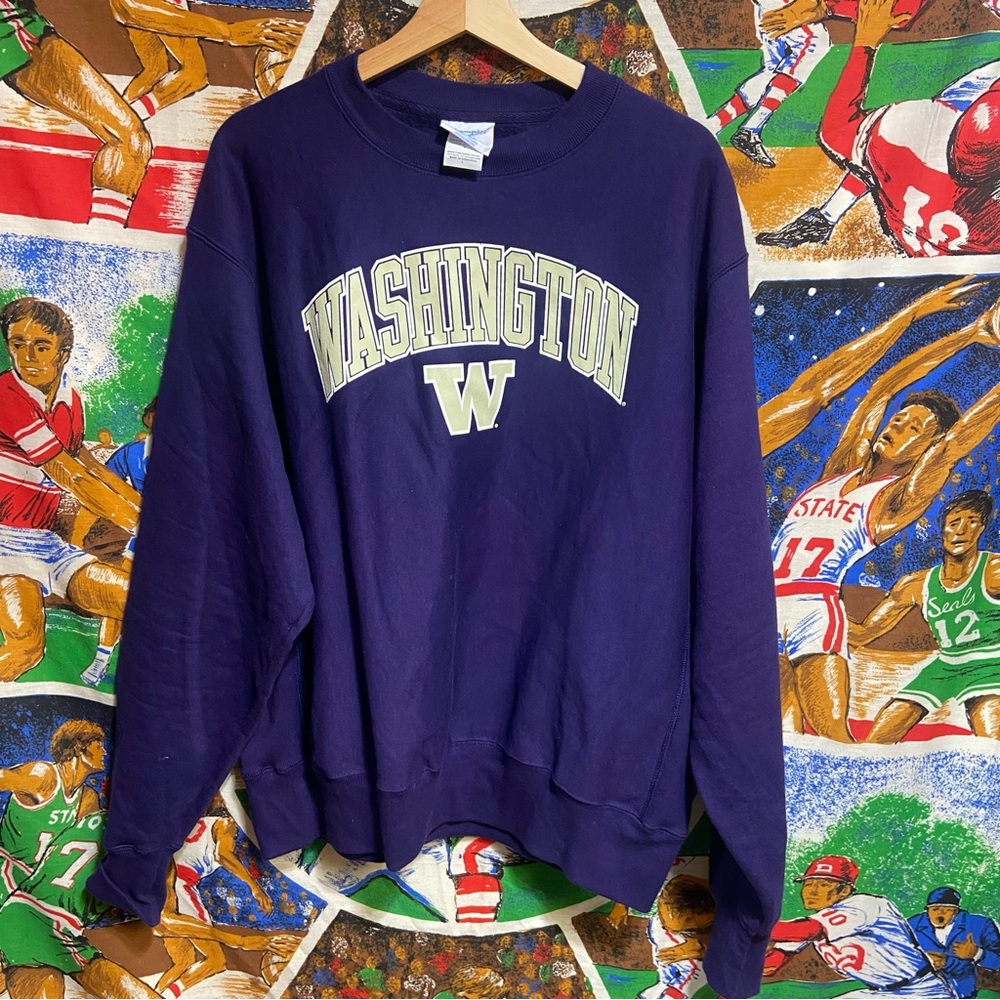 Vintage Champion University of Washington Huskies Reverse Weave Crewneck